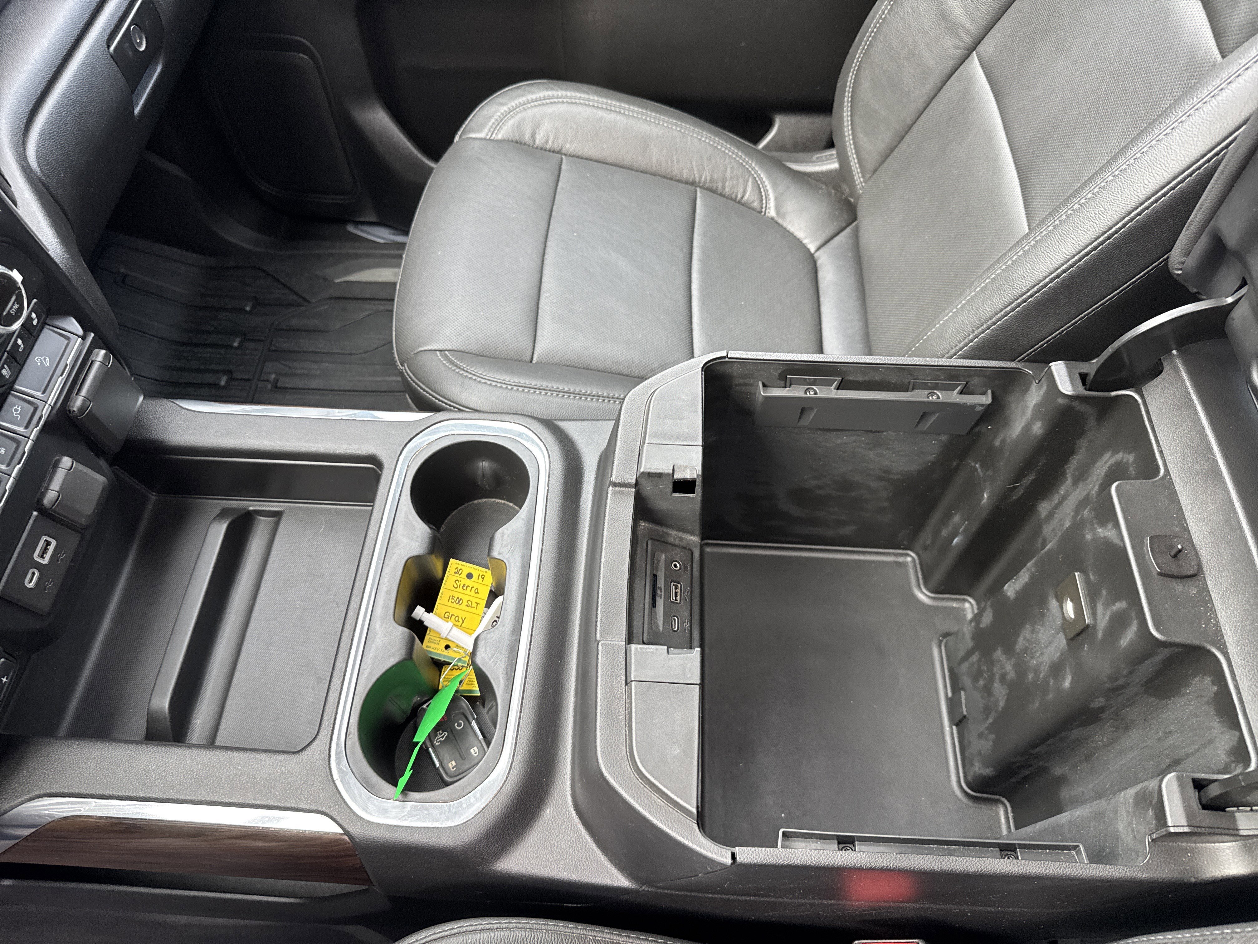 Used 2019 GMC Sierra 1500 SLT w/ SLT Premium Package image 60