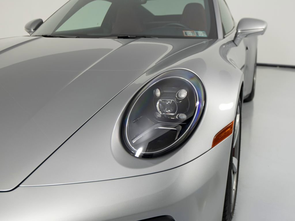 Certified 2021 Porsche 911 GT3 RS image 40