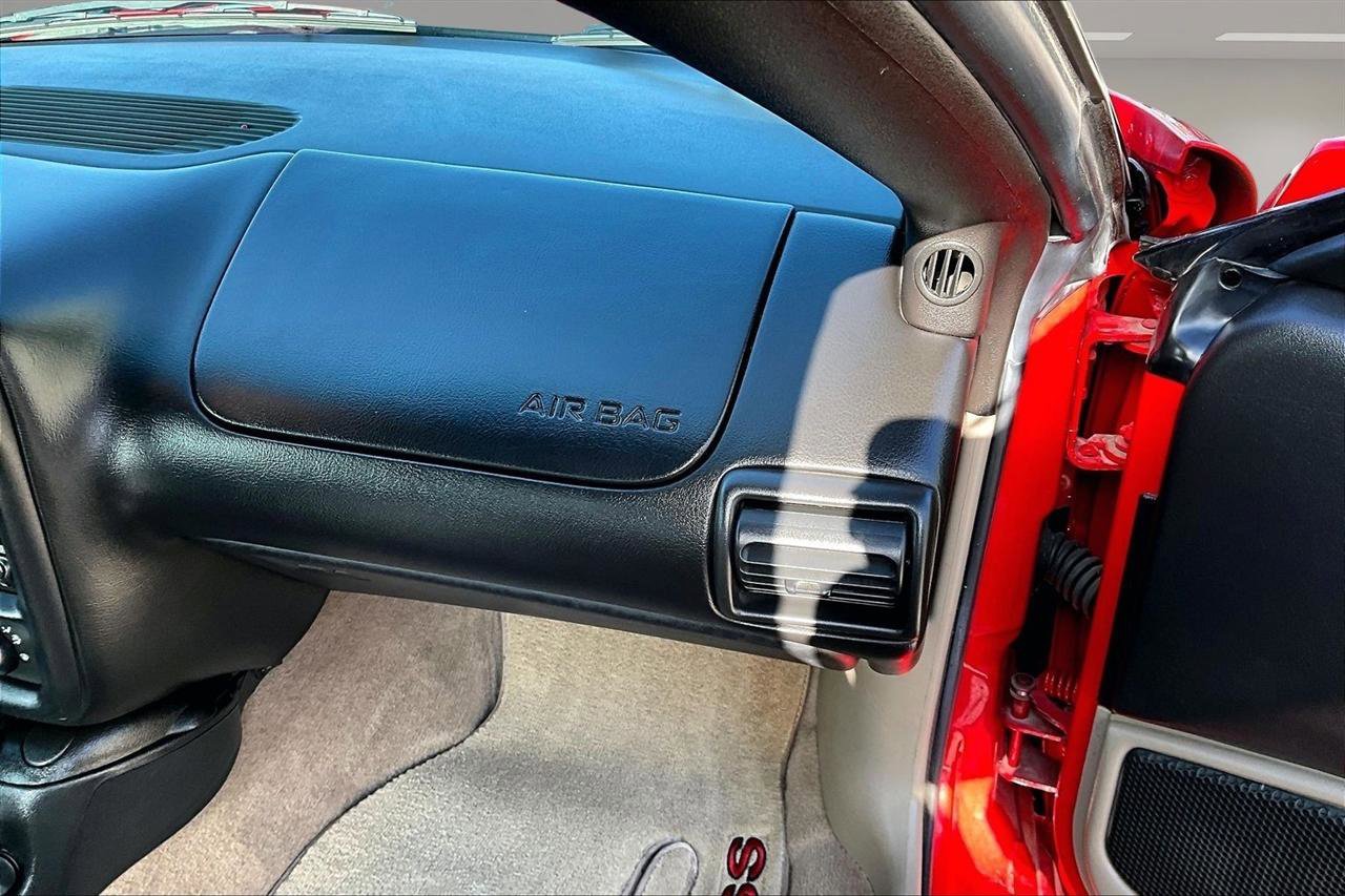 Used 2001 Chevrolet Camaro Z28 w/ SS Performance/Appearance Pkg RWD image 25