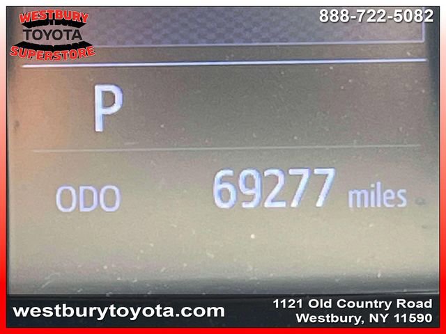 Used 2020 Toyota C-HR XLE FWD image 28