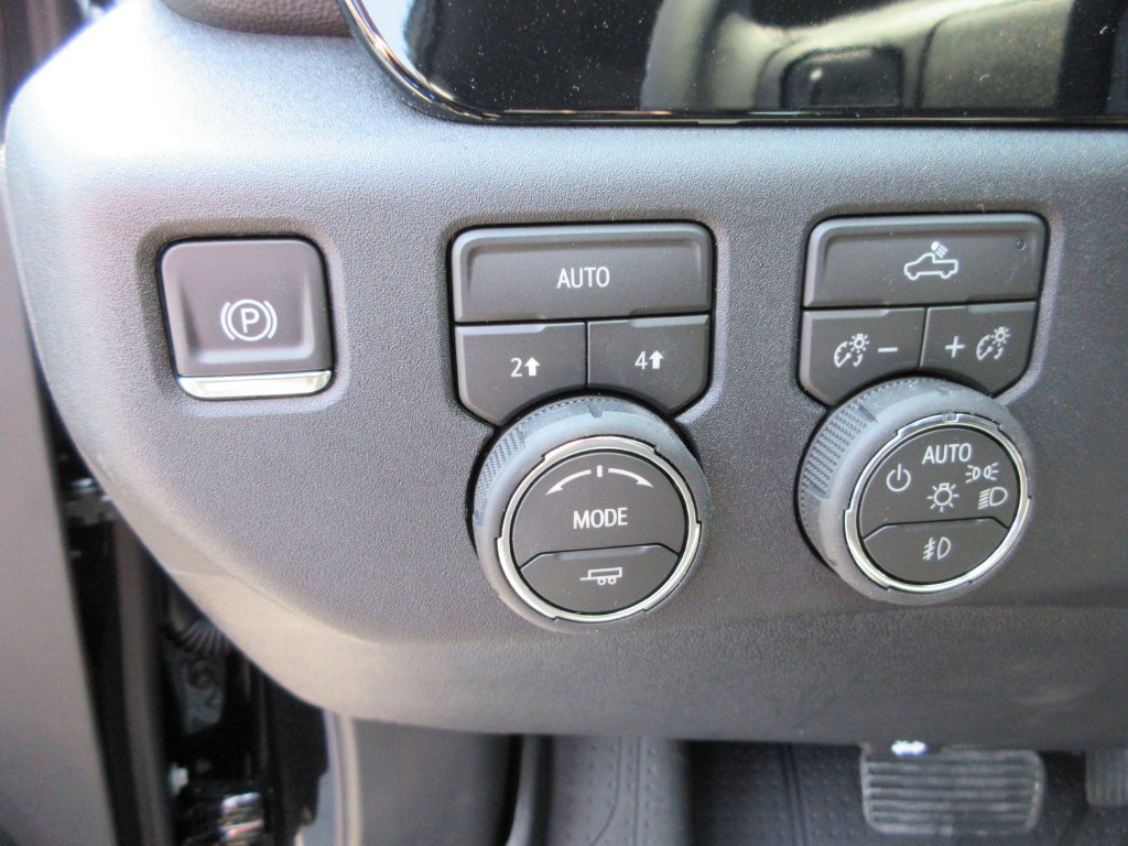 New 2026 Chevrolet Silverado 1500 RST w/ RST Select Package AWD/4WD image 25