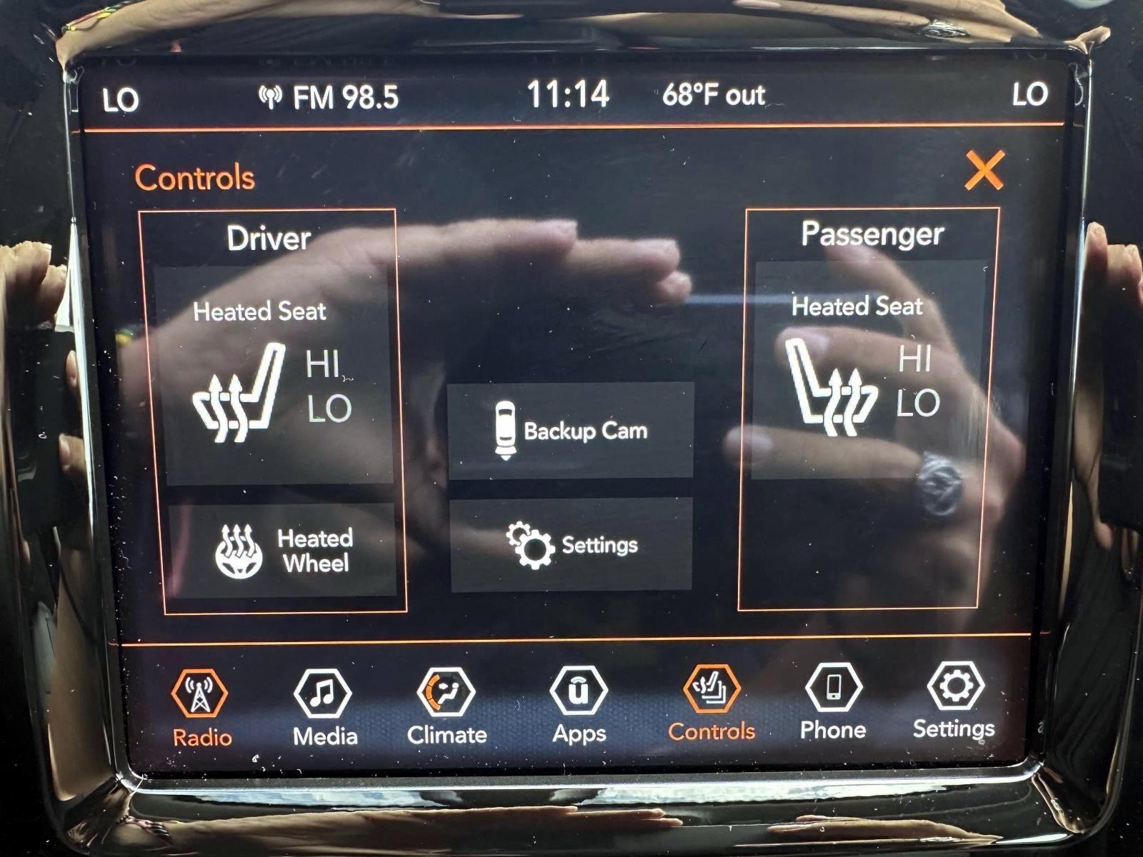 Used 2019 Jeep Cherokee Limited AWD/4WD image 25