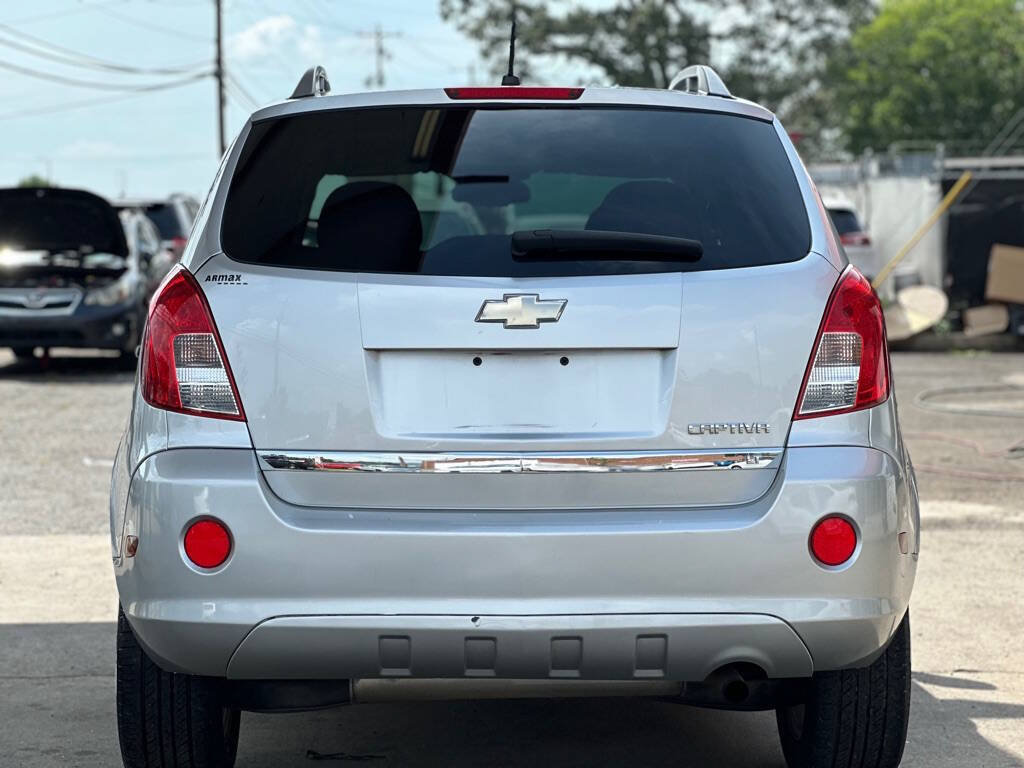 Used 2014 Chevrolet Captiva Sport LT FWD image 7