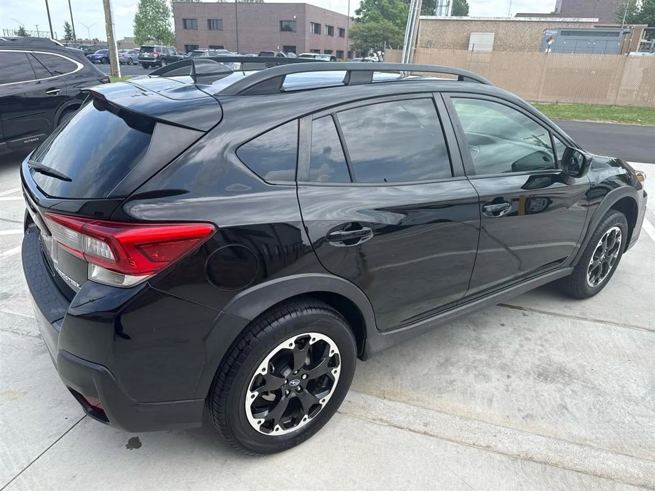 Used 2021 Subaru Crosstrek 2.0i Premium w/ Popular Package #3 AWD/4WD image 11