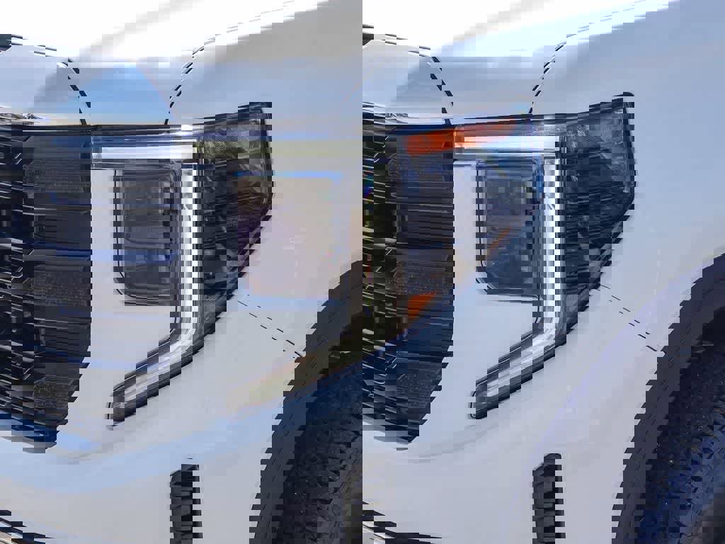 Used 2023 GMC Sierra 1500 Pro AWD/4WD image 8