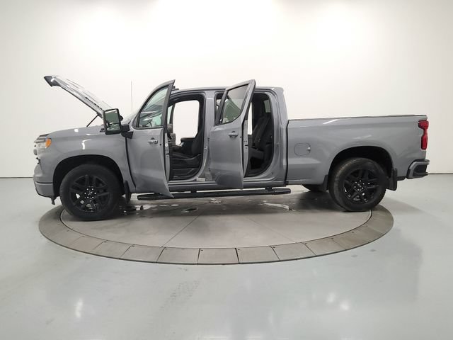 Used 2024 Chevrolet Silverado 1500 RST w/ Z71 Off-Road Package AWD/4WD image 12