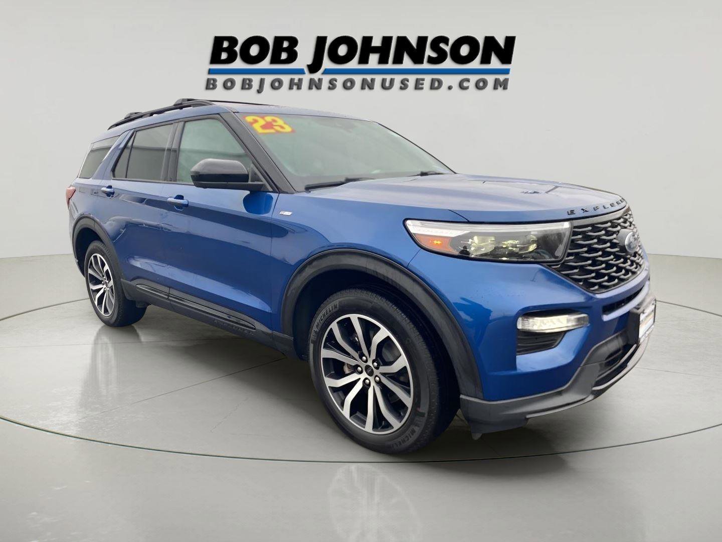 Used 2023 Ford Explorer ST-Line w/ Class IV Trailer Tow Package AWD/4WD image 1