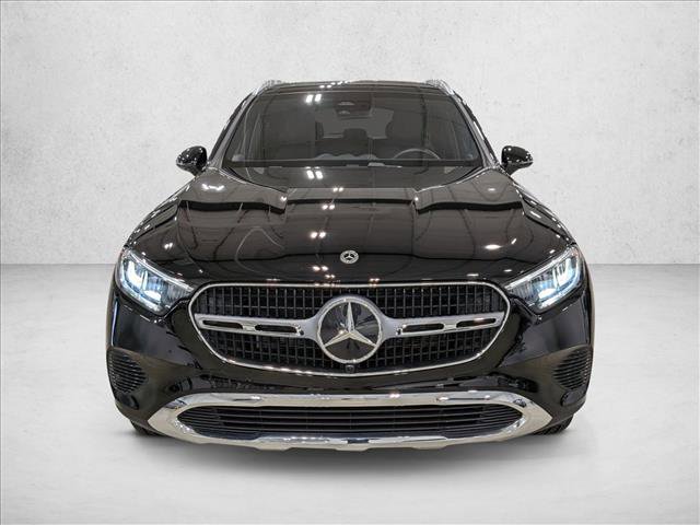 Used 2026 Mercedes-Benz GLC 300 image 2