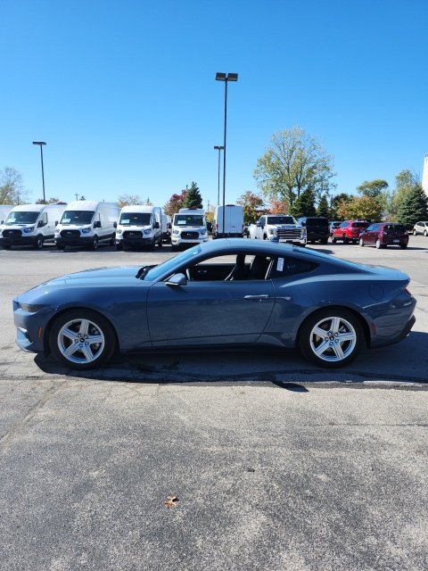 New 2026 Ford Mustang Coupe RWD image 4