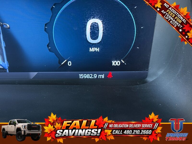 Used 2023 Ford F350 Lariat w/ FX4 Off-Road Package AWD/4WD image 32