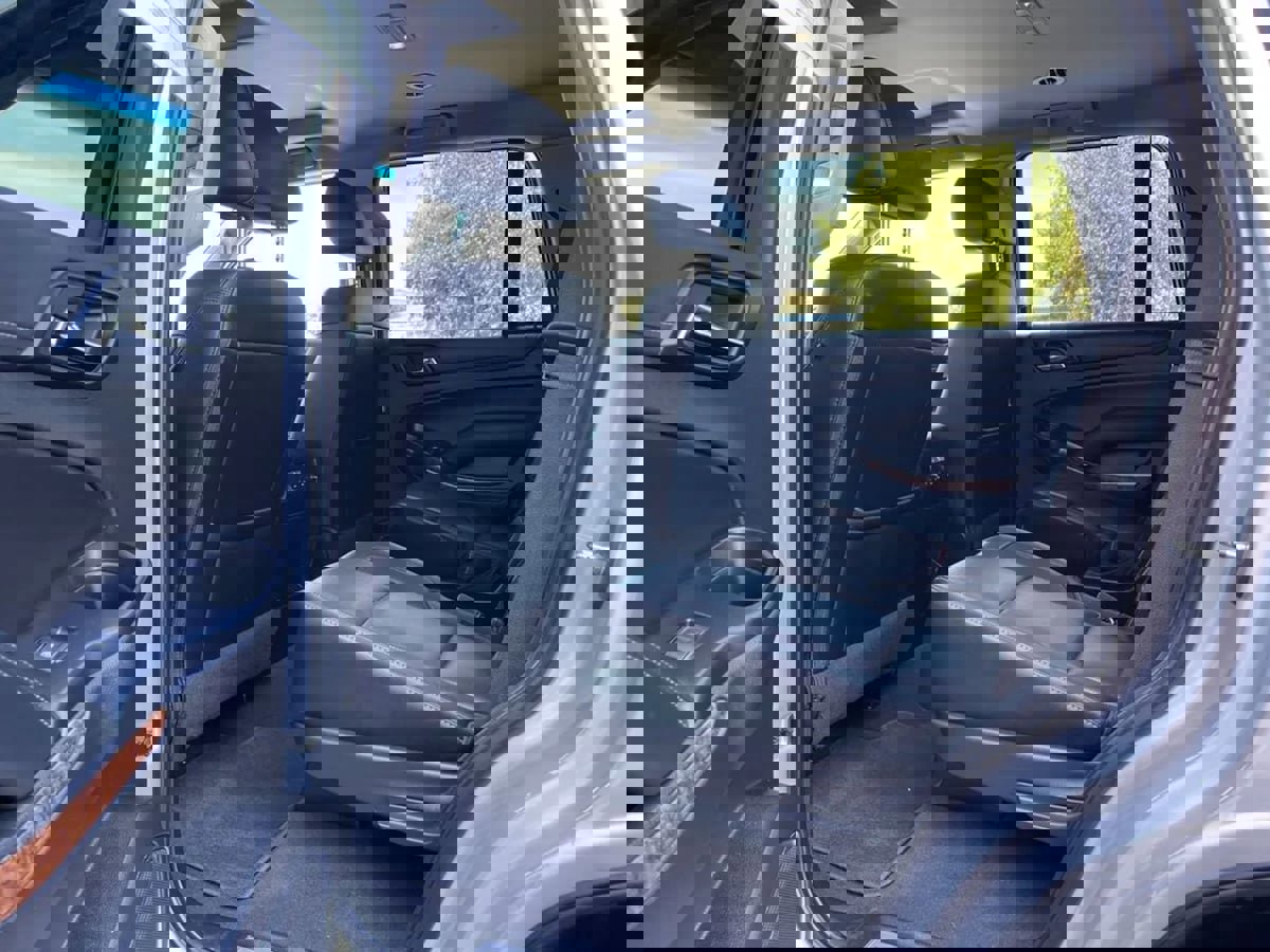 Used 2019 Chevrolet Tahoe Premier w/ RST 6.2L Performance Edition image 21