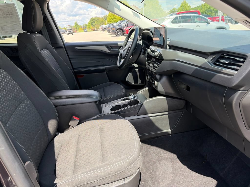 Used 2023 Ford Escape Active AWD/4WD image 11