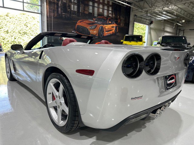 Used 2006 Chevrolet Corvette Convertible w/ Preferred Equipment Group RWD image 38