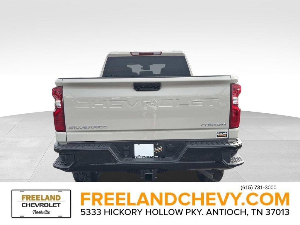 New 2026 Chevrolet Silverado 2500 Custom w/ Custom Value Package AWD/4WD video 4