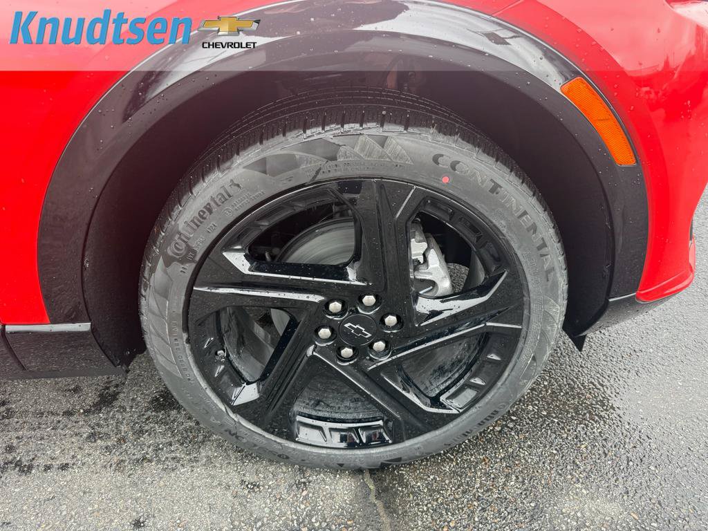 New 2025 Chevrolet Equinox EV RS AWD/4WD image 9