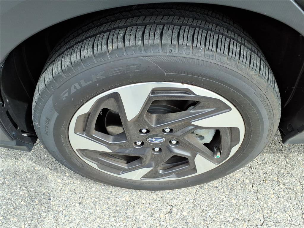 Used 2025 Subaru Crosstrek 2.5i Limited w/ Crosstrek Mirror Package image 10