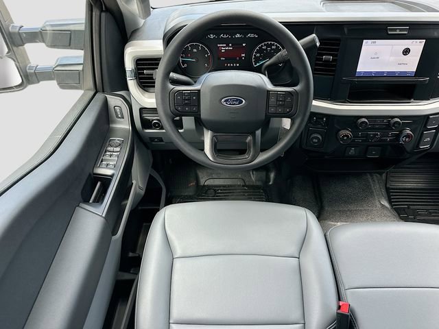 New 2025 Ford F450 XL w/ XL Chrome Package image 14
