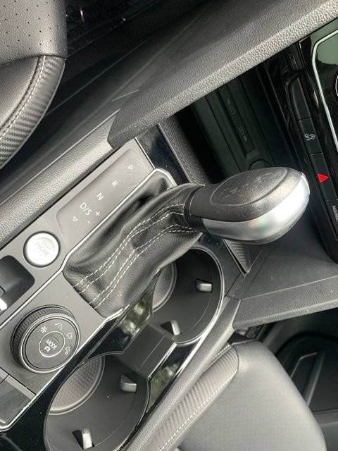 Used 2022 Volkswagen Atlas Cross Sport SE w/ Panoramic Sunroof Package AWD/4WD image 41