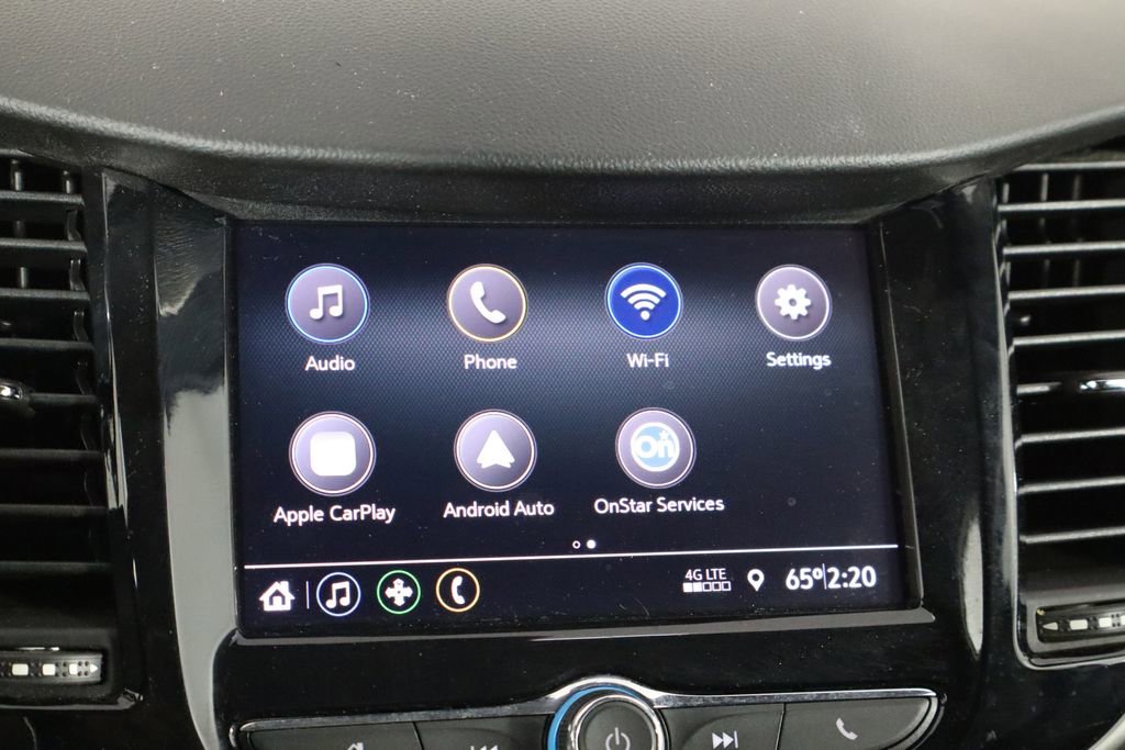 Used 2020 Chevrolet Trax LT w/ Redline Edition FWD image 33