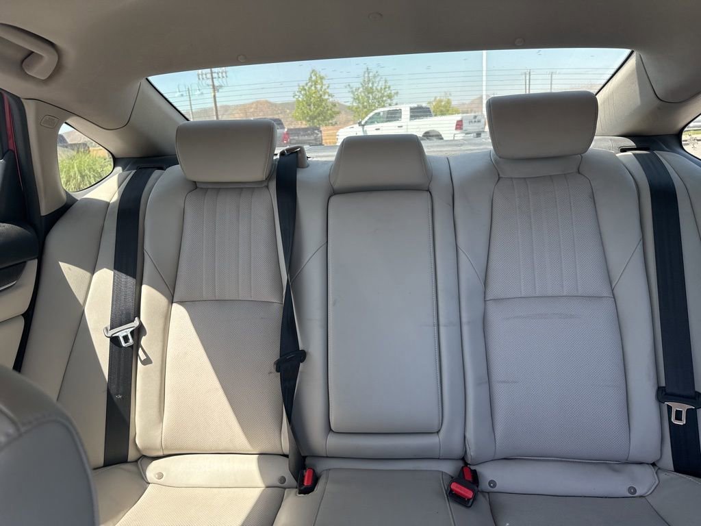Used 2018 Honda Accord Touring image 18