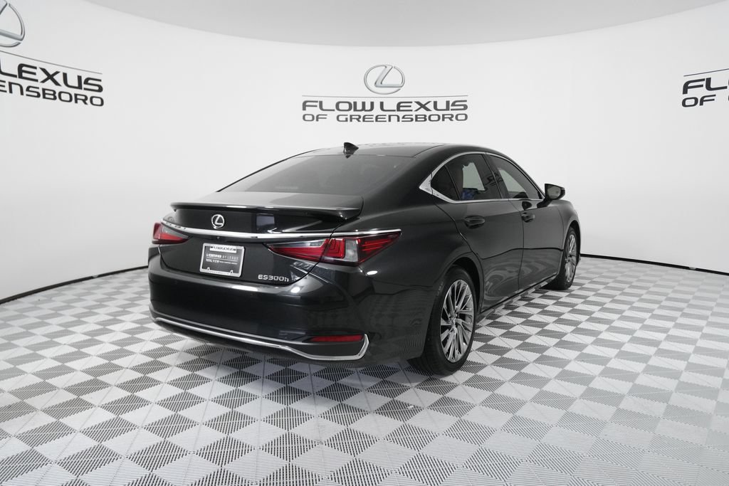 Certified 2024 Lexus ES 300h w/ Technology Package FWD image 7