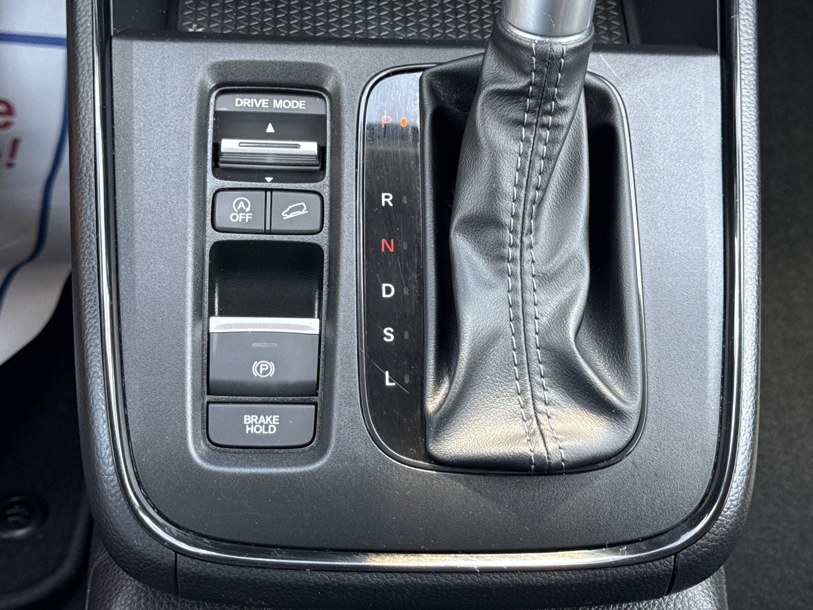 Used 2025 Honda CR-V LX image 25