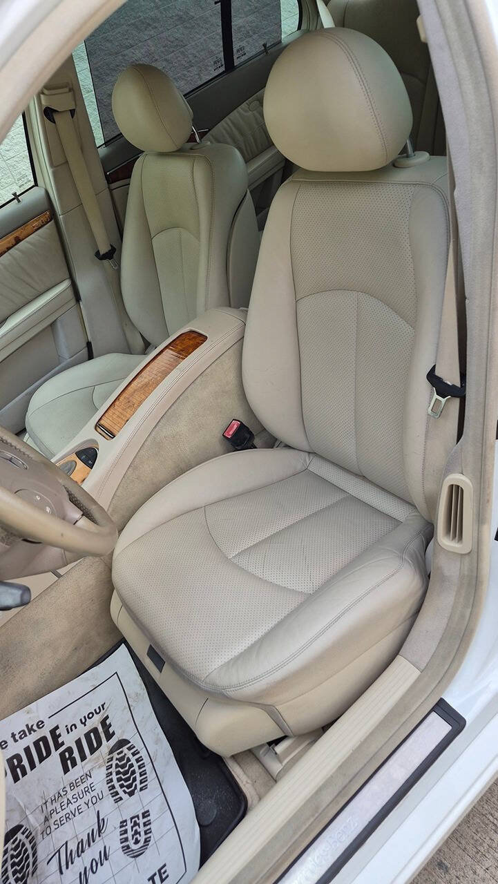 Used 2005 Mercedes-Benz E 500 Sedan image 28