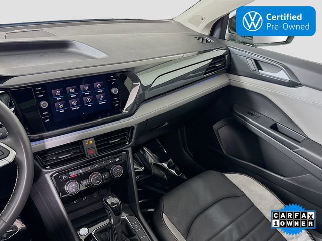 Certified 2022 Volkswagen Taos SEL w/ Panoramic Sunroof Package image 24