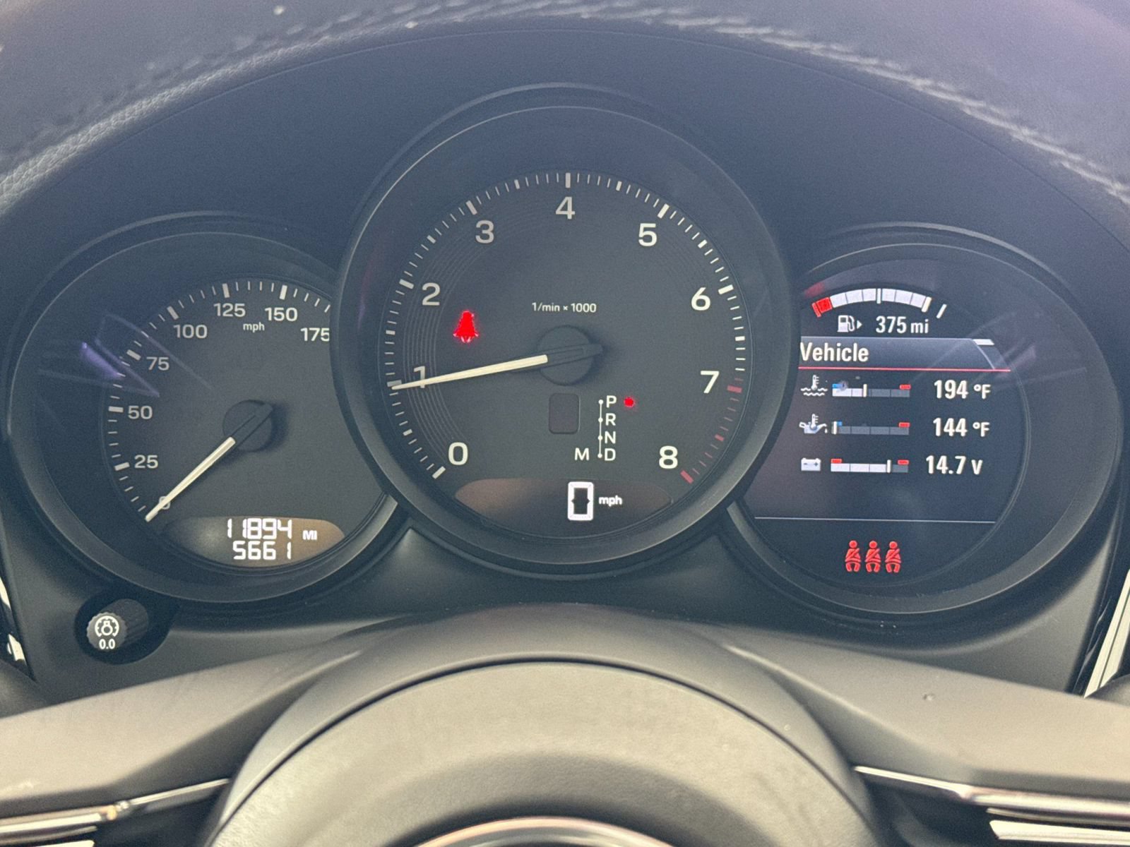 Certified 2025 Porsche Macan w/ Premium Package Plus AWD/4WD image 25