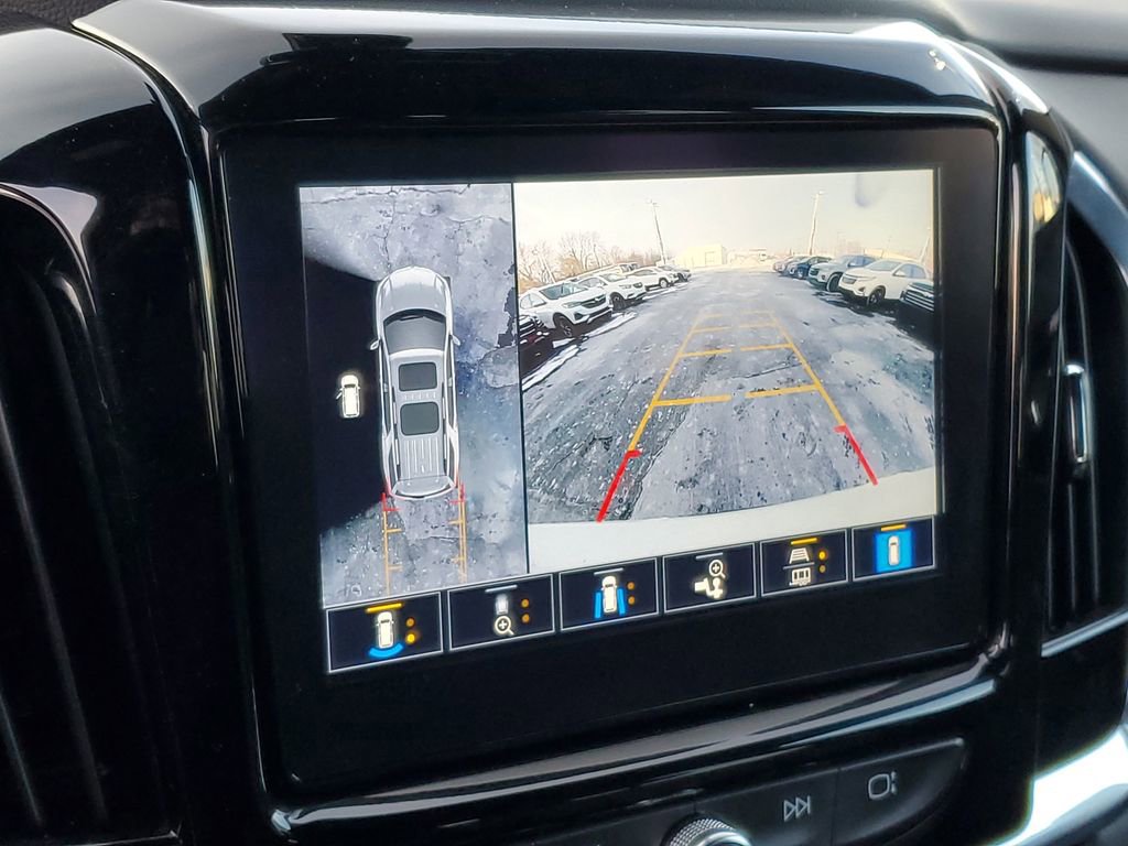 Used 2023 Chevrolet Traverse RS w/ LPO, Floor Liner Package image 18