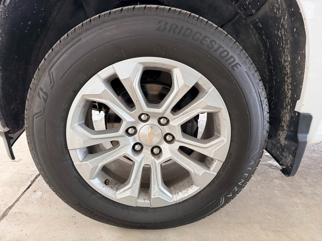 Used 2023 Chevrolet Silverado 1500 LTZ image 11