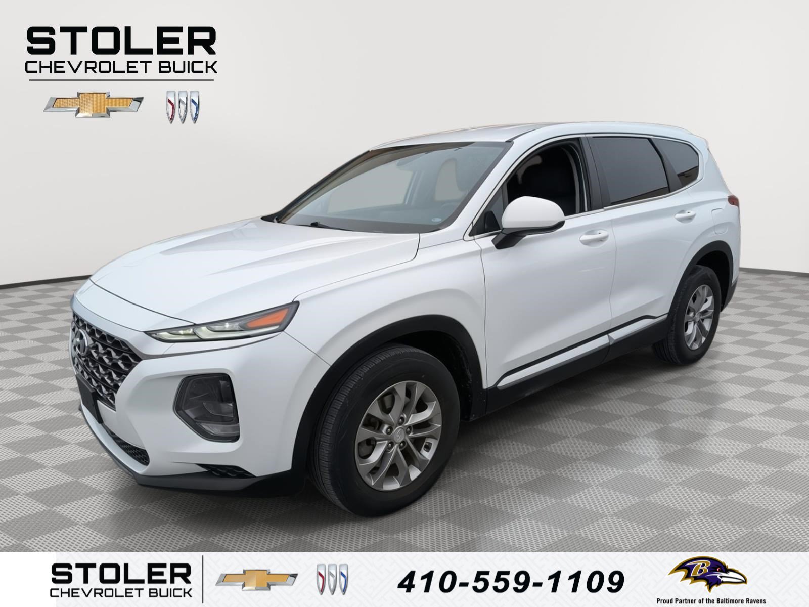 Used 2020 Hyundai Santa Fe SE image 1