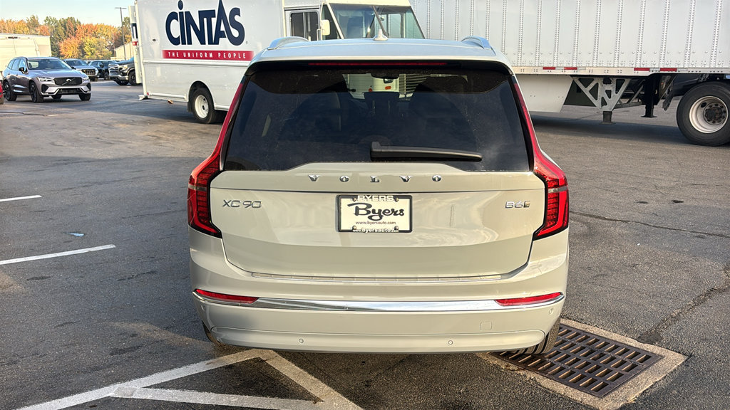 New 2027 Volvo XC90 B6 Ultra AWD/4WD image 28