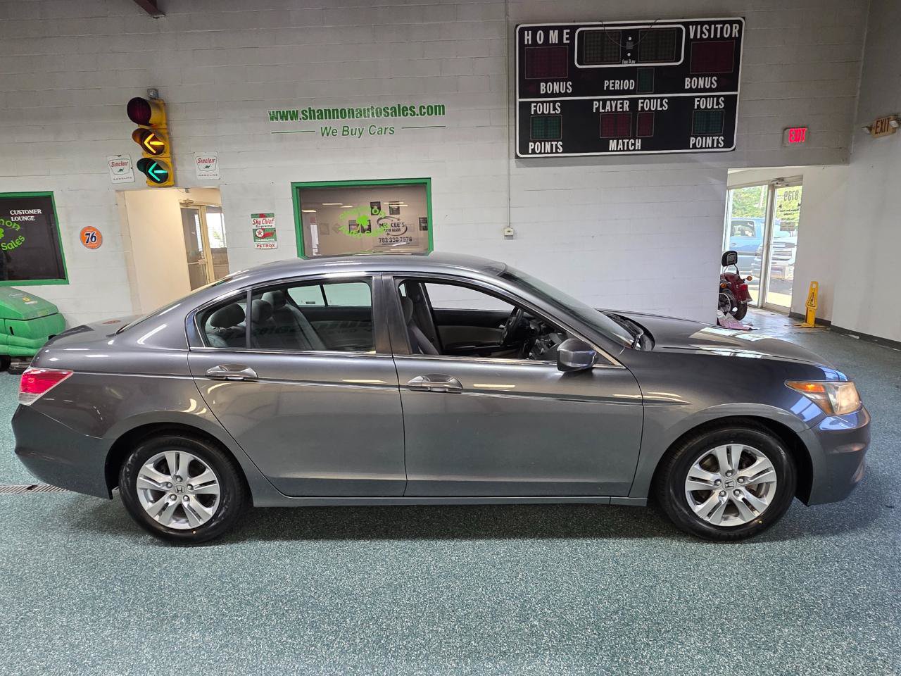 Used 2011 Honda Accord LX-P image 5