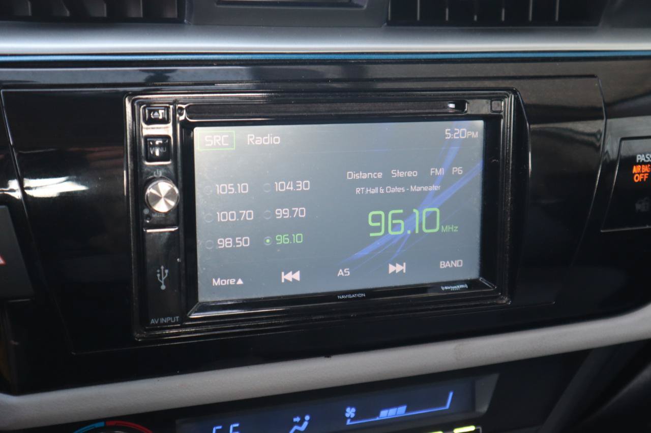 Used 2015 Toyota Corolla LE FWD image 52