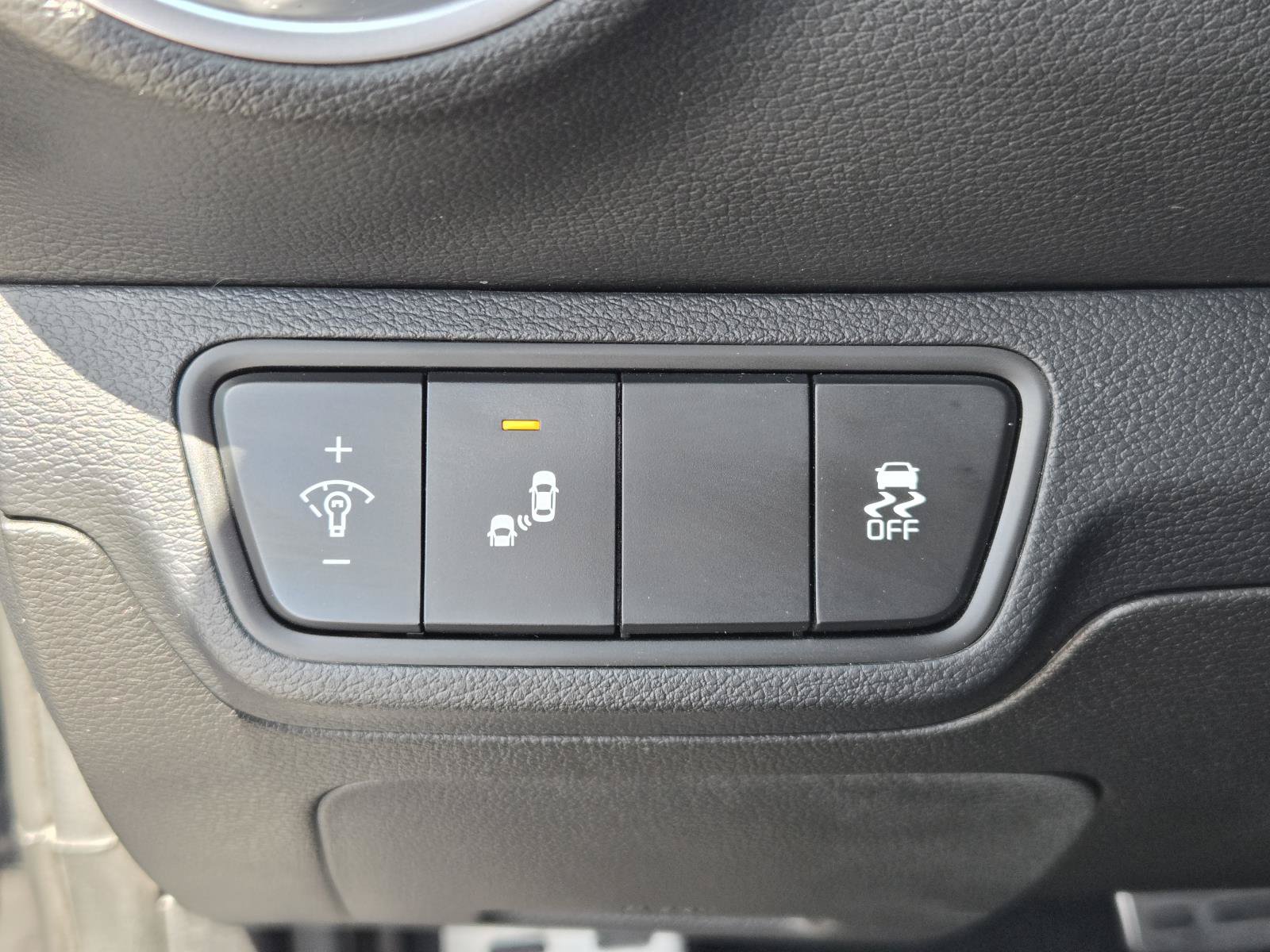 Used 2023 Kia Forte GT-Line FWD image 19