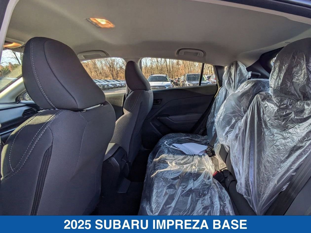 Certified 2025 Subaru Impreza 2.0i image 10