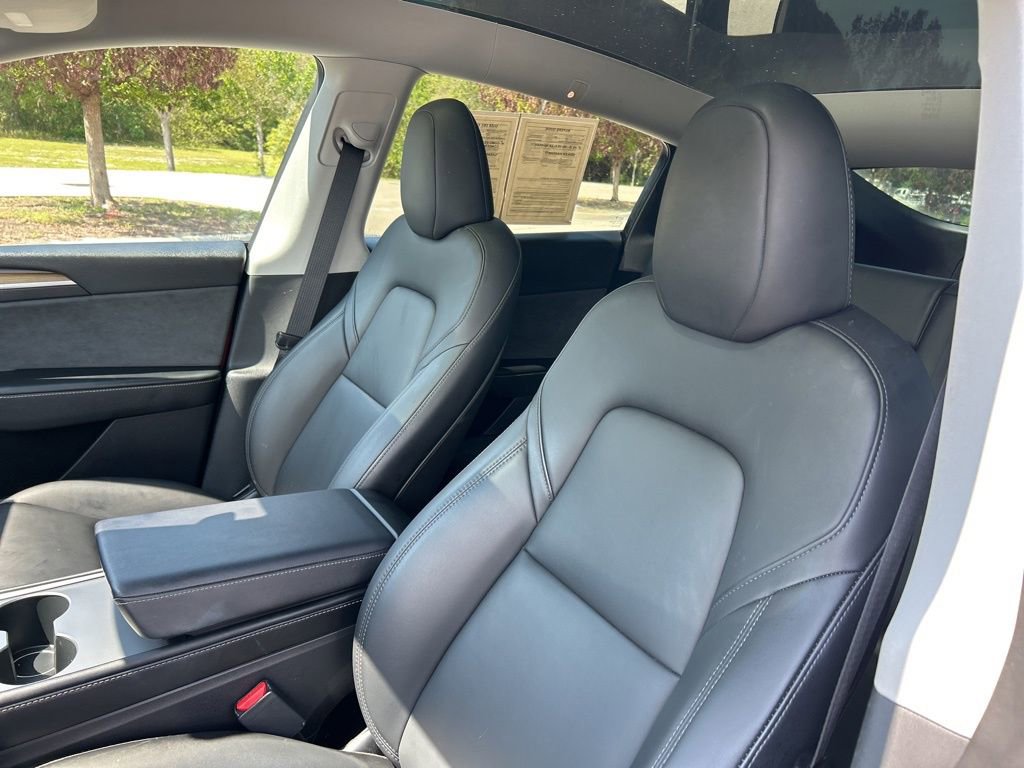 Used 2023 Tesla Model Y Long Range image 20