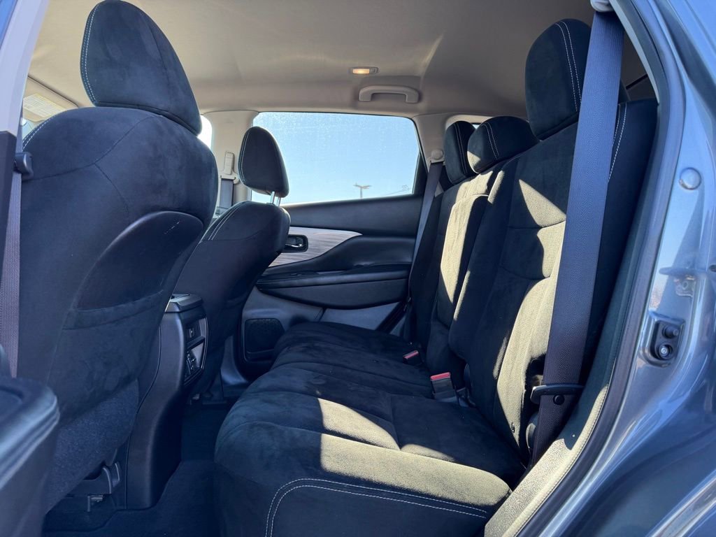 Used 2015 Nissan Murano S w/ Navigation Package image 16