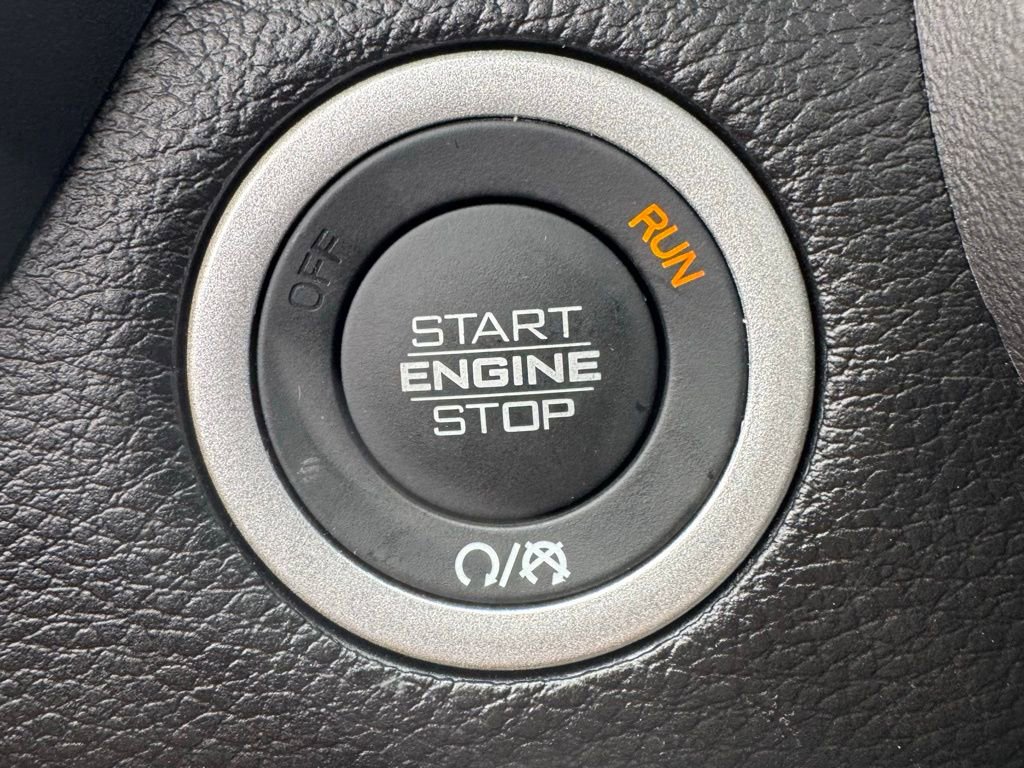 New 2026 RAM 1500 4x4 Crew Cab image 25