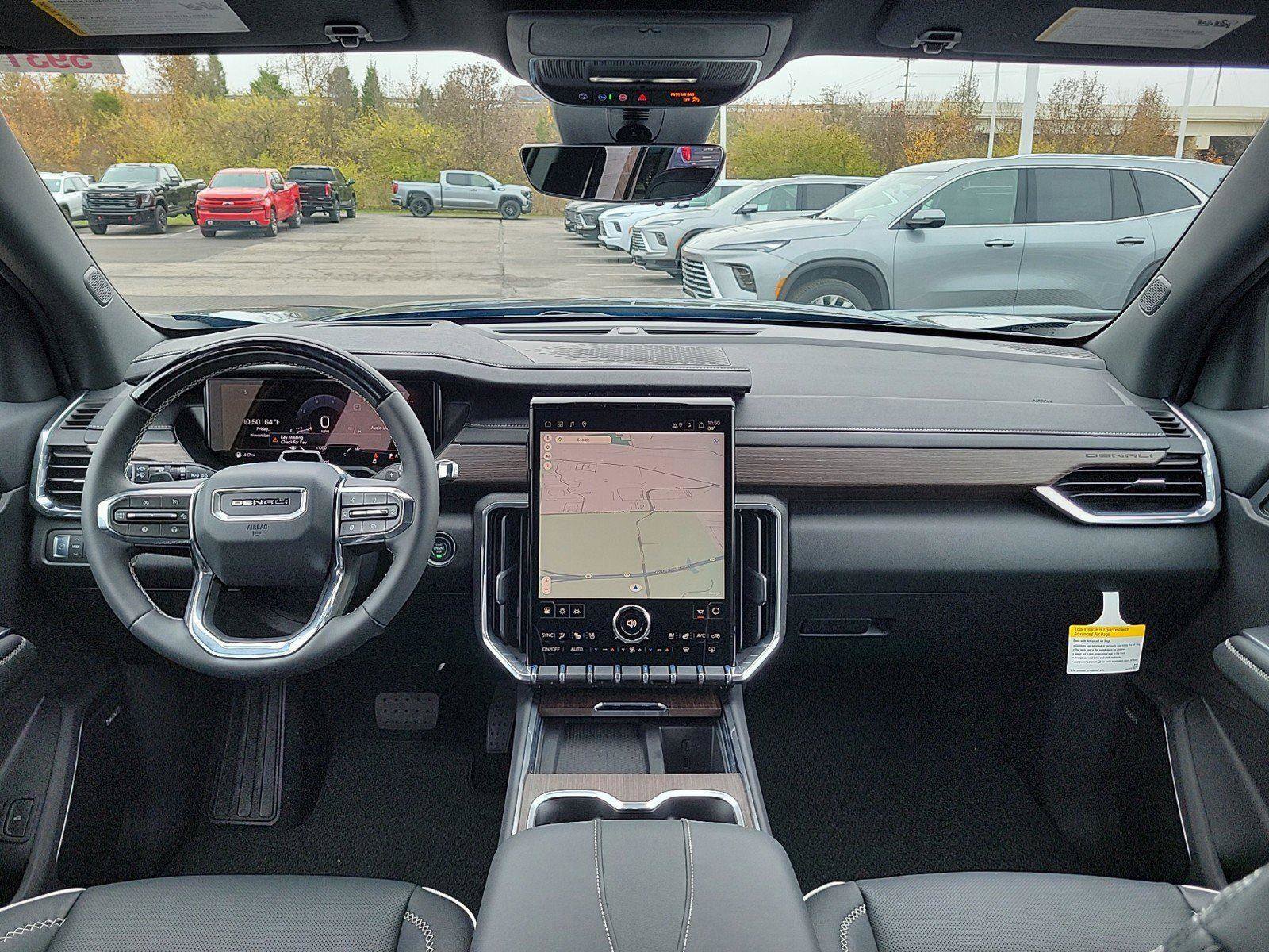 New 2026 GMC Acadia Denali w/ Super Cruise Package image 8