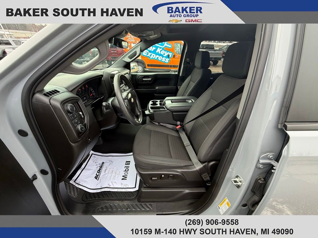 Used 2025 Chevrolet Silverado 1500 Custom w/ LPO, Dark Essentials Package image 12