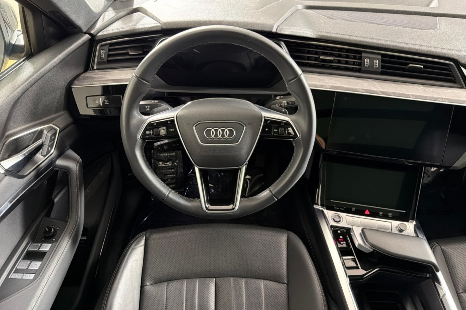Used 2024 Audi Q8 e-tron Premium Plus AWD/4WD image 13