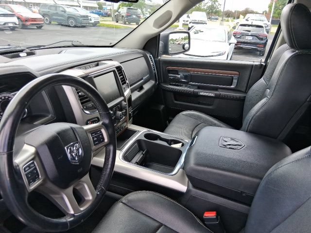 Used 2017 RAM 1500 Laramie w/ Convenience Group AWD/4WD image 13