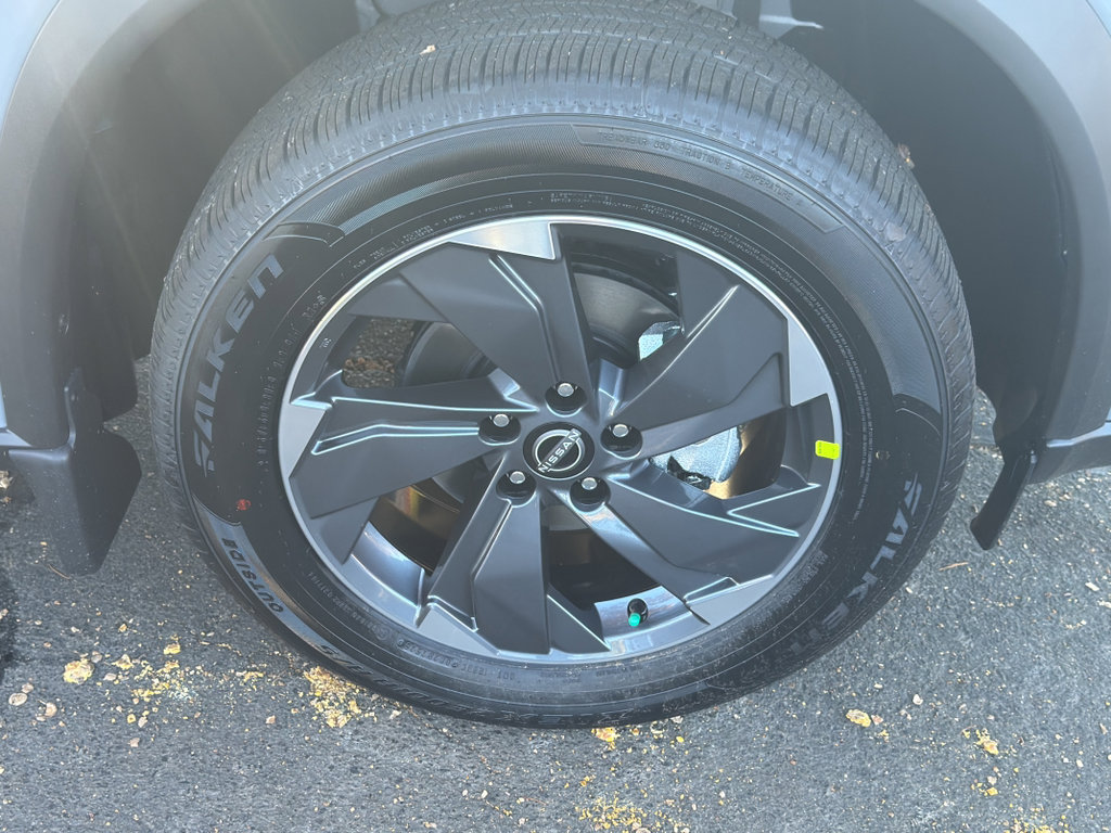 New 2026 Nissan Rogue SV image 9