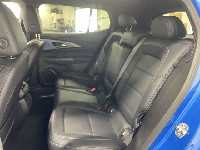 Used 2025 Chevrolet Equinox EV LT w/ Convenience Package FWD image 18