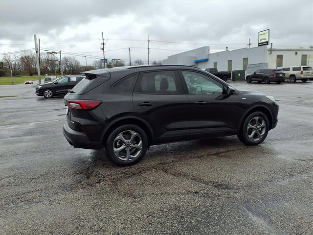 Used 2025 Ford Escape ST-Line image 16