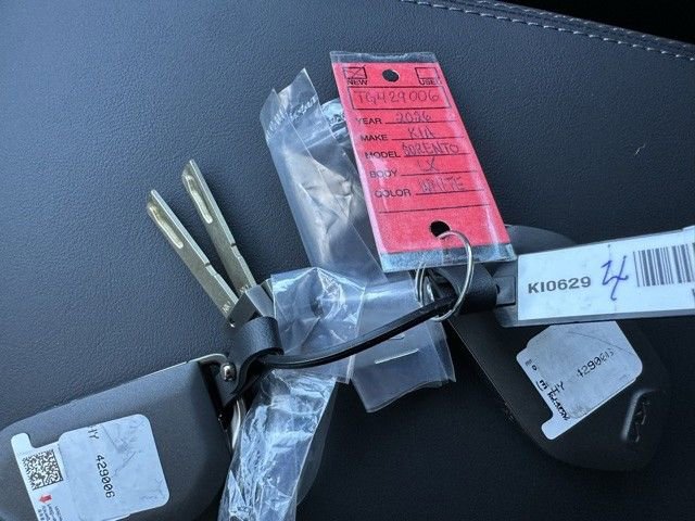 New 2026 Kia Sorento LX image 44