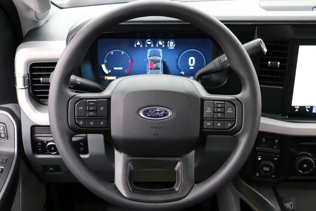 New 2026 Ford F250 XLT w/ XLT Premium Package image 30