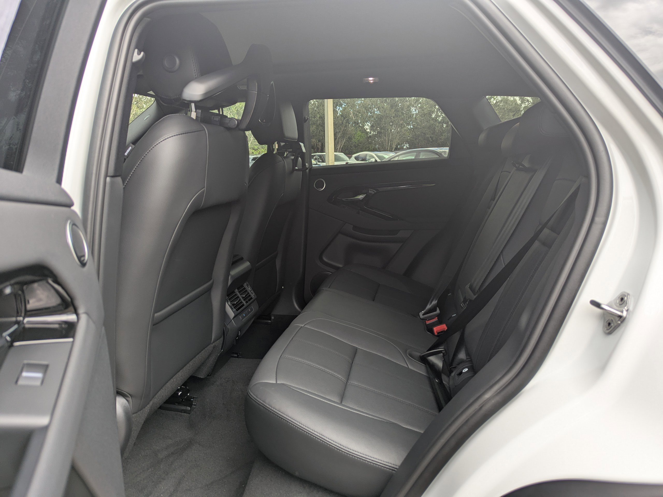 New 2026 Land Rover Range Rover Evoque Dynamic SE image 19